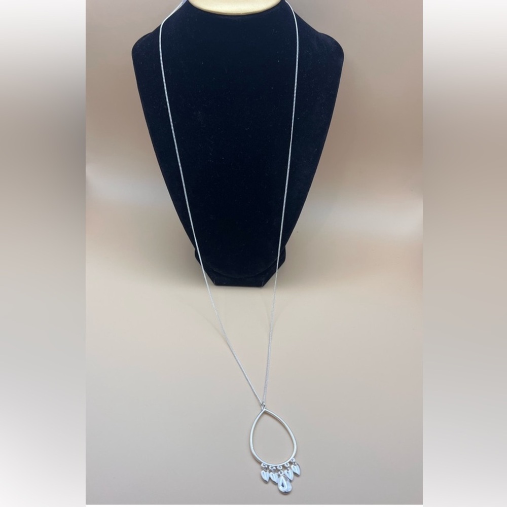 5/$25 LC Lauren Conrad Silver Teardrop Necklace